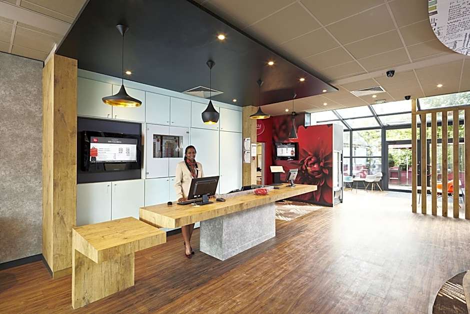 ibis Marne la Vallee Champs