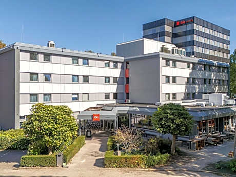 ibis Tilburg