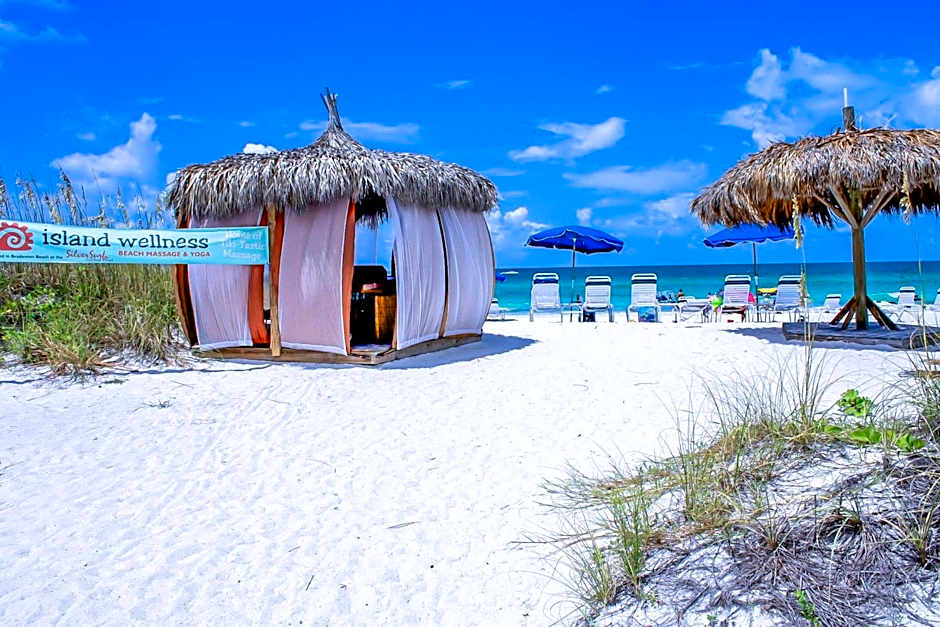 Absolute Anna Maria-Private Beach Access-Heated Pool-Water Views From Every Room