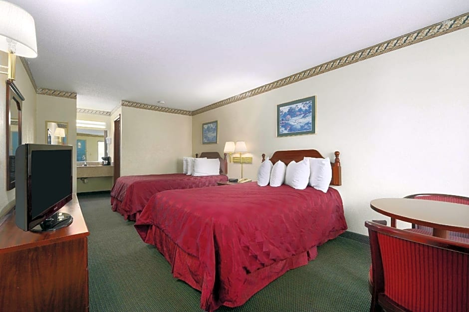 Days Inn by Wyndham Augusta near Fort Gordon