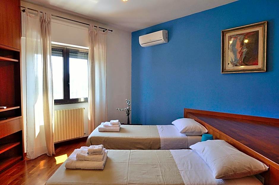 Bed and Breakfast La Villa AMBIENTI SANIFICATI CON GENERATORE DI OZONO