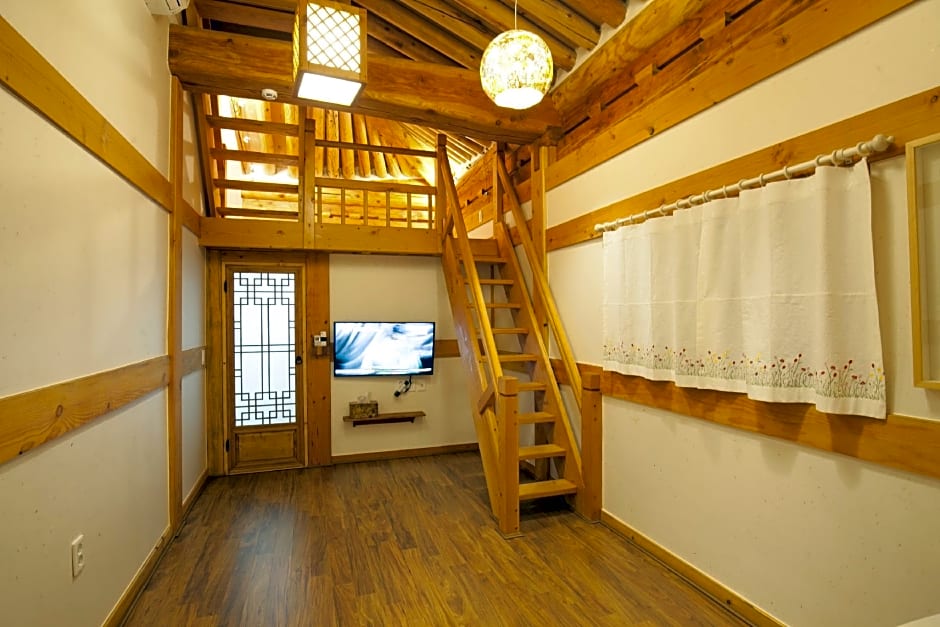 Samlockhon Hanok Guesthouse