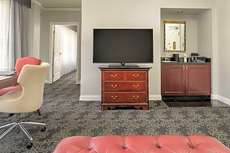 Queen Room with Two Queen Beds - High Floor