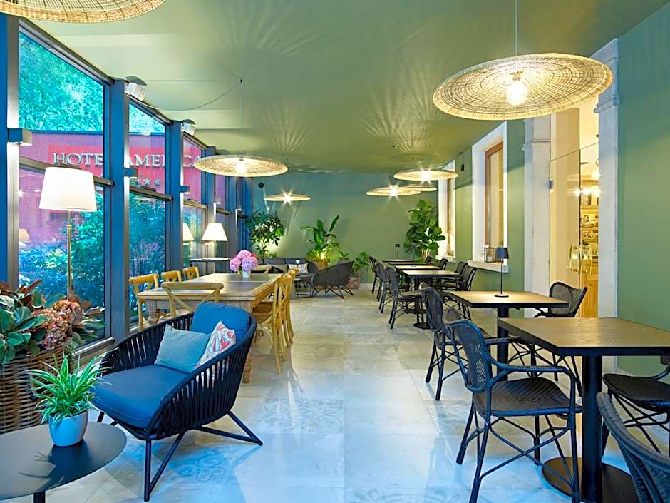 Hotel America
