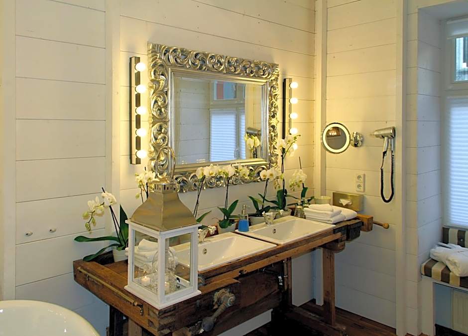 ackselhaus & blue Home