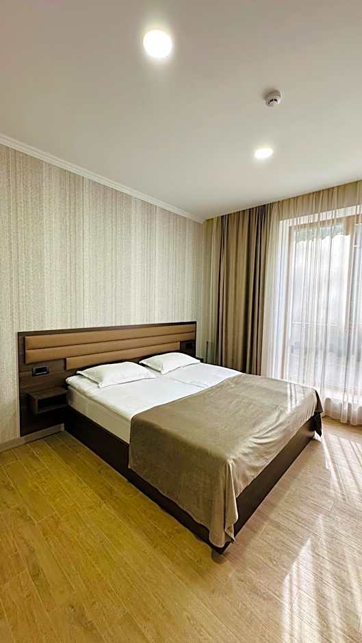 Photo 1 of 16 of Superior King Room