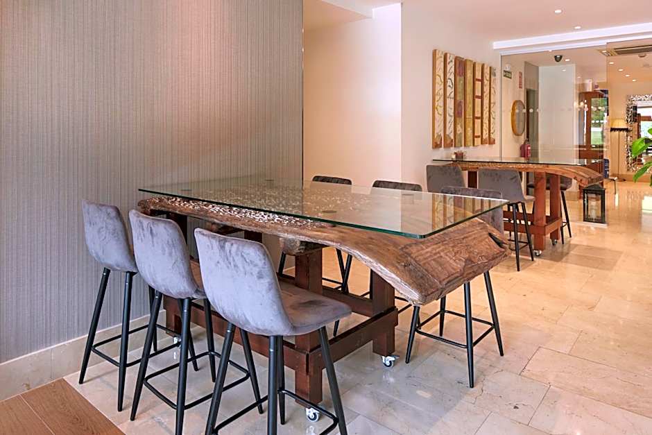 Hotel Sercotel Iriguibel Huarte Pamplona