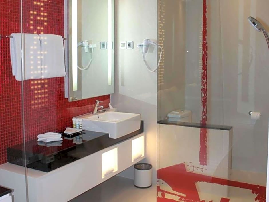 Mercure Jakarta Simatupang Hotel