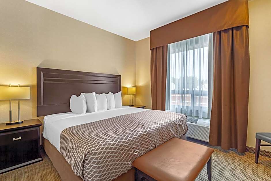 Best Western Plus The Inn At St. Albert
