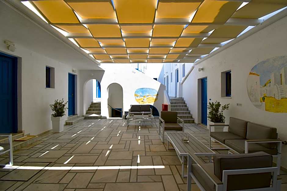Ayeri Hotel