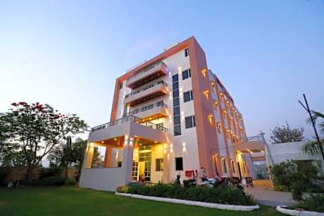 Sun Stone Hotel & Club - Jawai