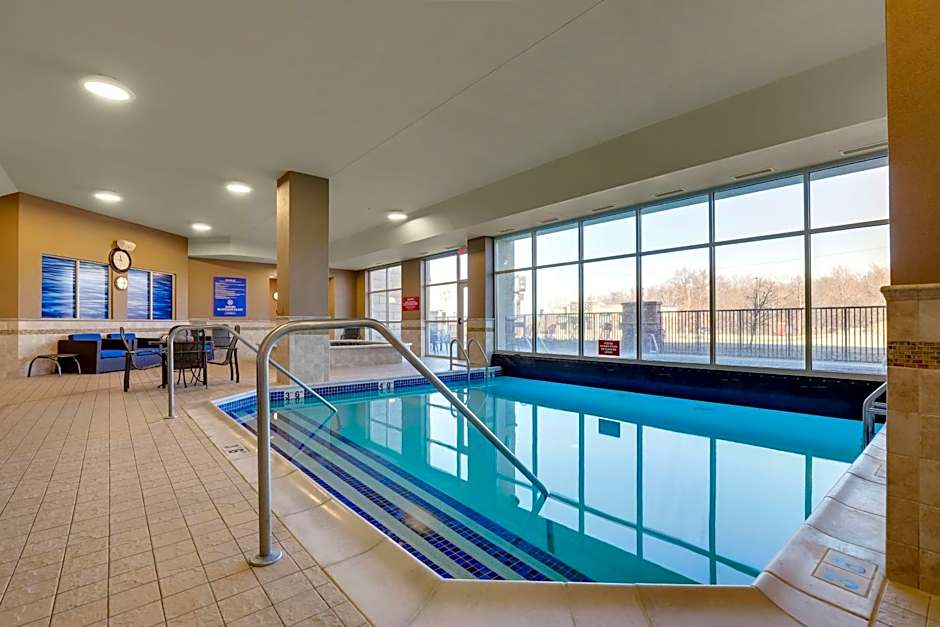 DRURY INN & SUITES MT VERNON