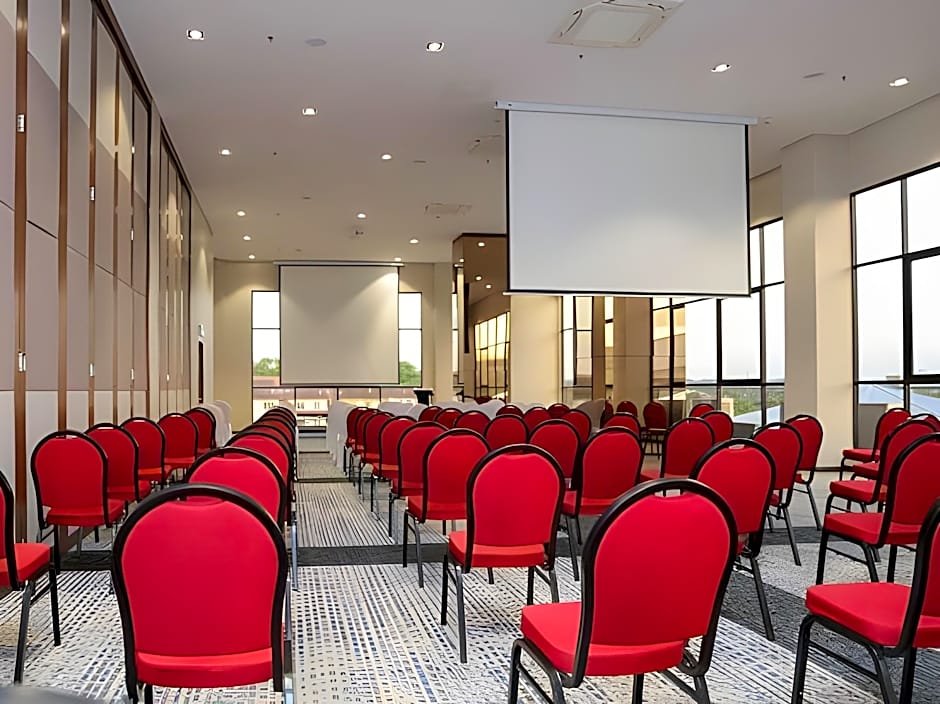 D ELEGANCE GRAND BANDAR SERI ALAM