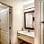 Red Roof Inn & Suites Pensacola East - Milton