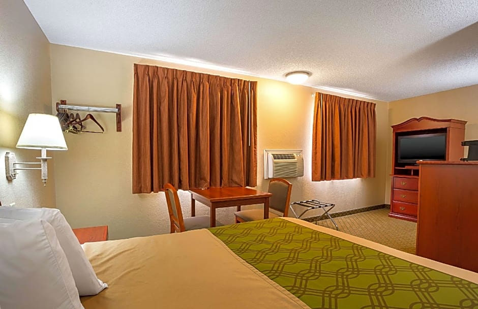 Rodeway Inn & Suites Kearney