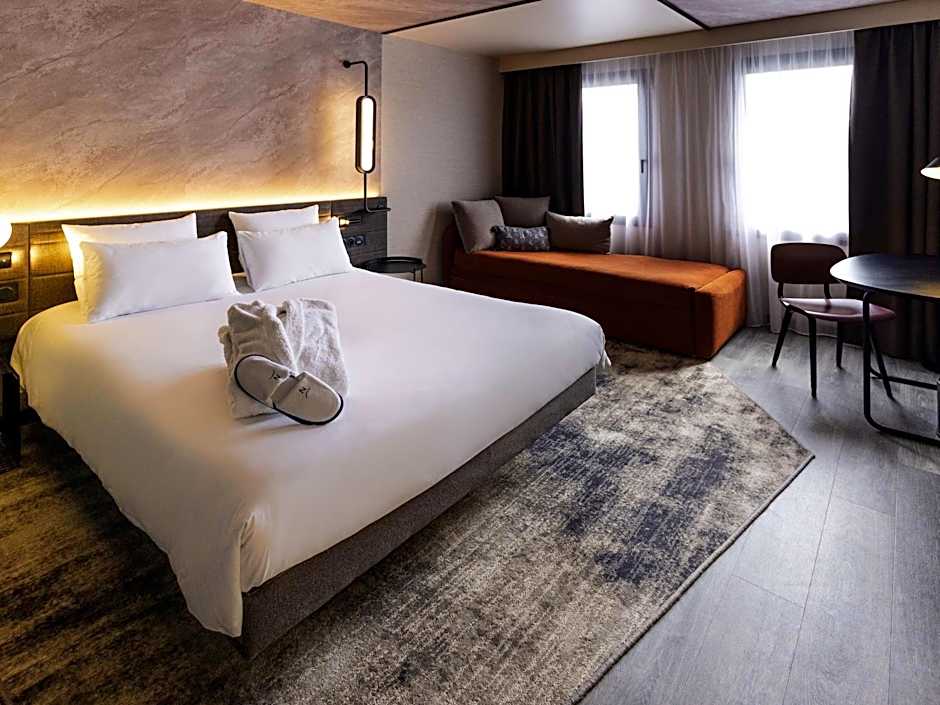 Novotel Paris Suresnes Longchamp