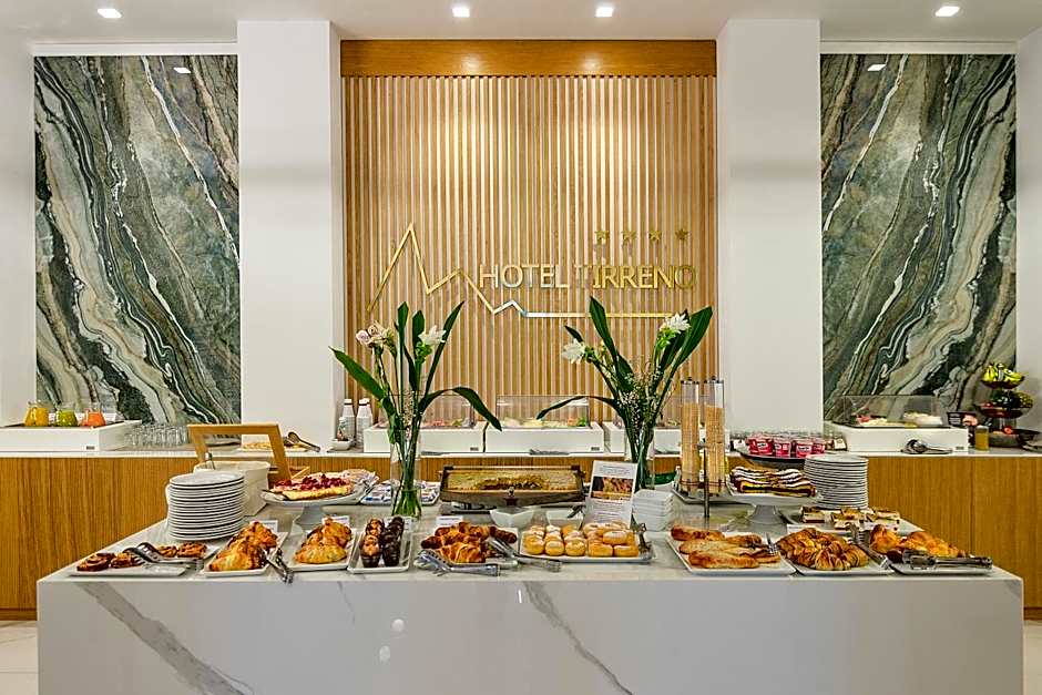 Hotel Tirreno