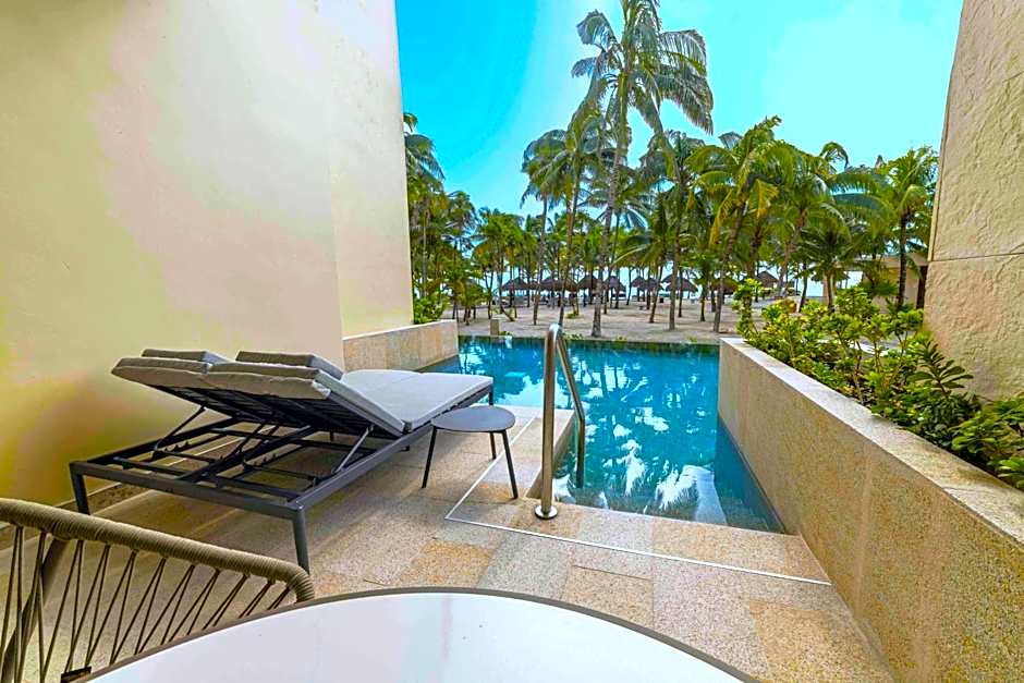 Family Selection at Grand Palladium Kantenah Resort & Spa- All Inclusive