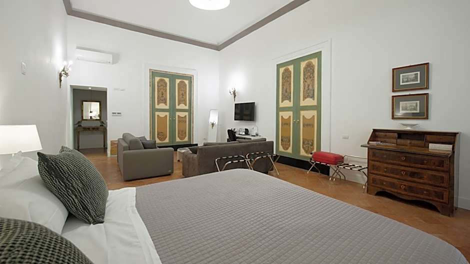 Santa Chiara Boutique Hotel