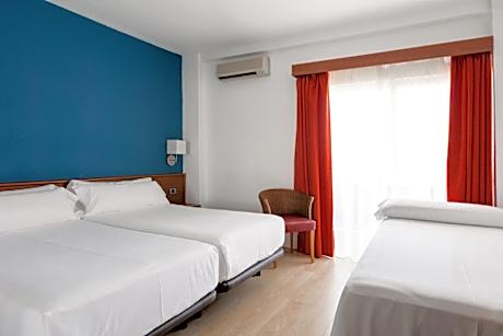 Triple Room (2 Adults + 1 Child)