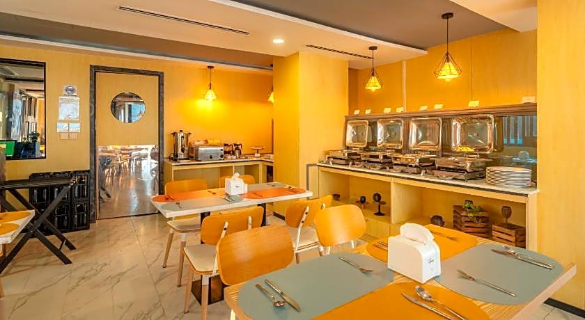 Swarn by Hawks Hotel Kamadhoo Baa Atoll