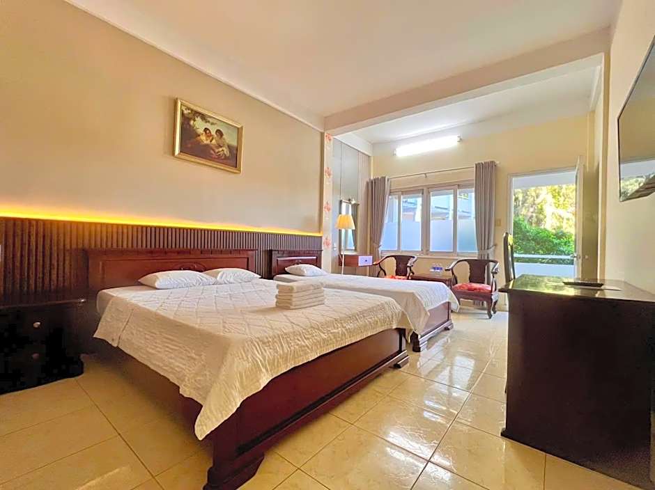 Lam Son Hotel
