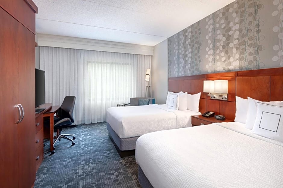 Courtyard by Marriott Pittsburgh Washington/Meadow Lands