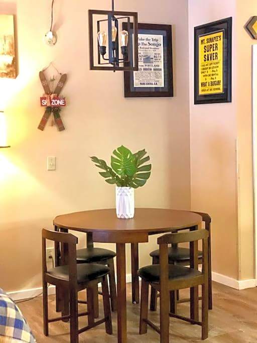 Attitash Mountain Village Studio - Slope View - Ski - Storyland