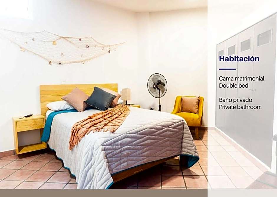 Spacious Room with Ensuite and Work Desk