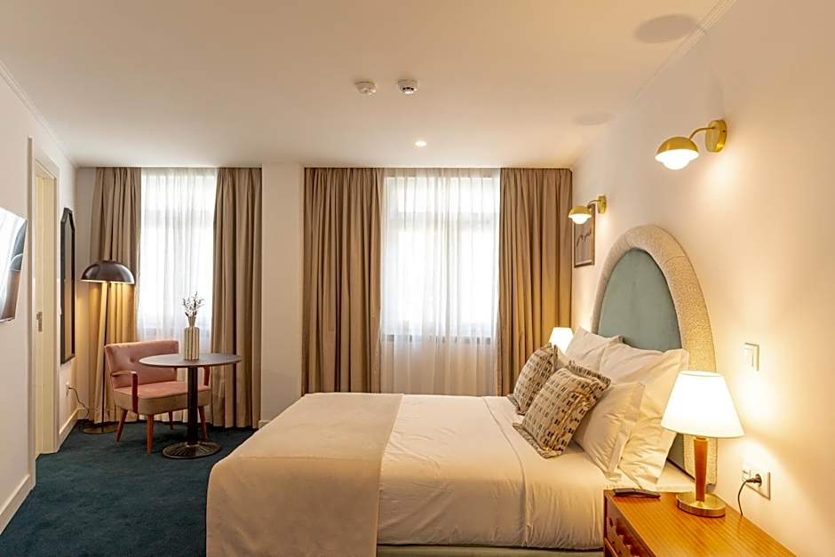 Westlight Lisboa Madalena