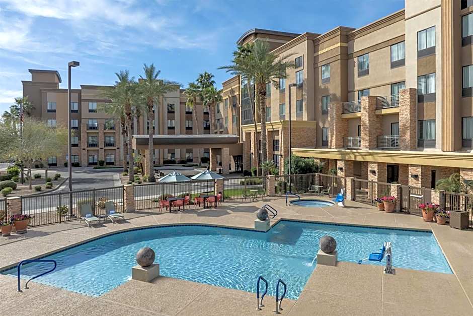 Hampton Inn By Hilton & Suites Phoenix Glendale-Westgate