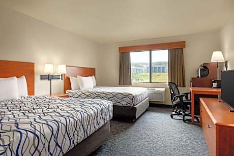 Queen Room with Two Queen Beds - Non-Smoking