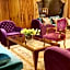 King Suites Hotel
