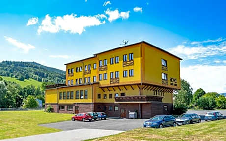 Hotel Zlatý Chlum