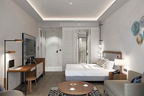 SINGLE DELUXE SEAVIEW (FAMILY ZONE)