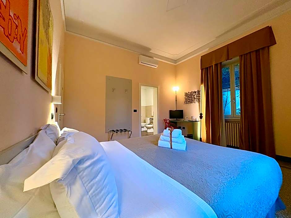 Lucca In Villa Elisa & Gentucca