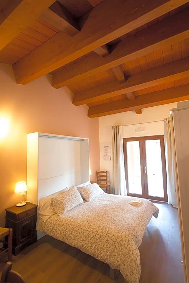 Albergo Diffuso Borgo Retrosi di Amatrice