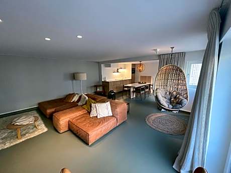 Vista del Mar Japandi