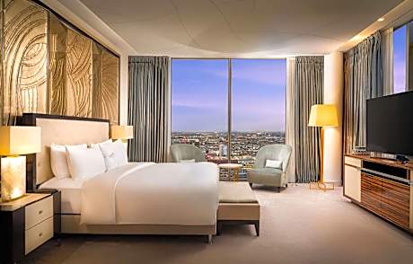 King Presidential Suite