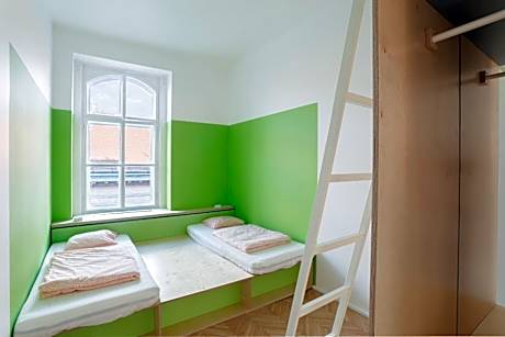 Quadruple Room with Bathroom