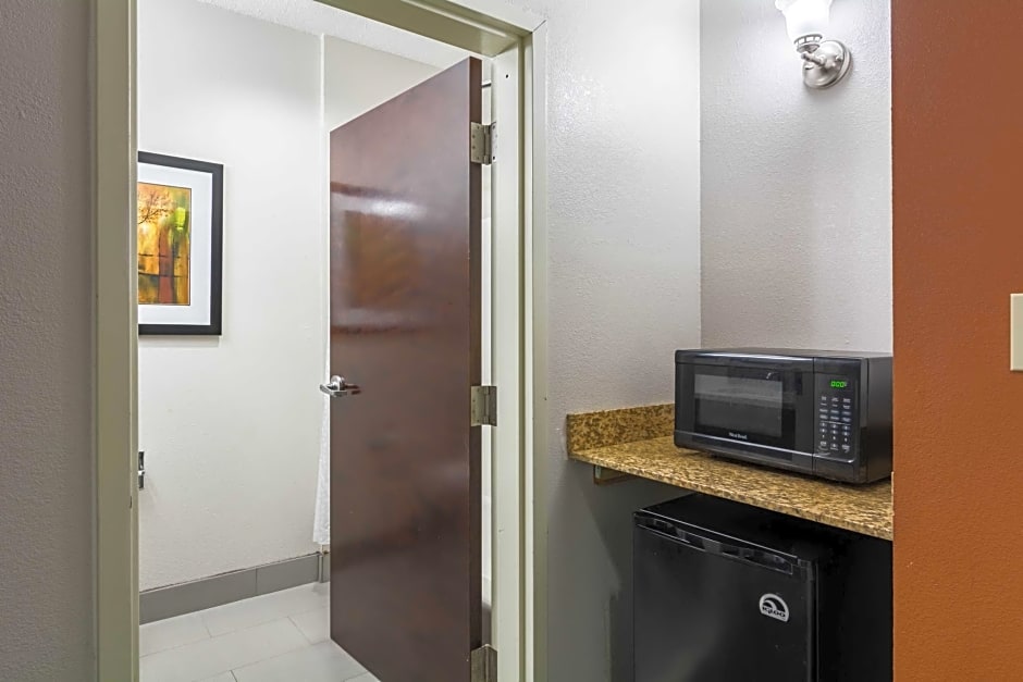Quality Inn Warsaw near Rappahannock River