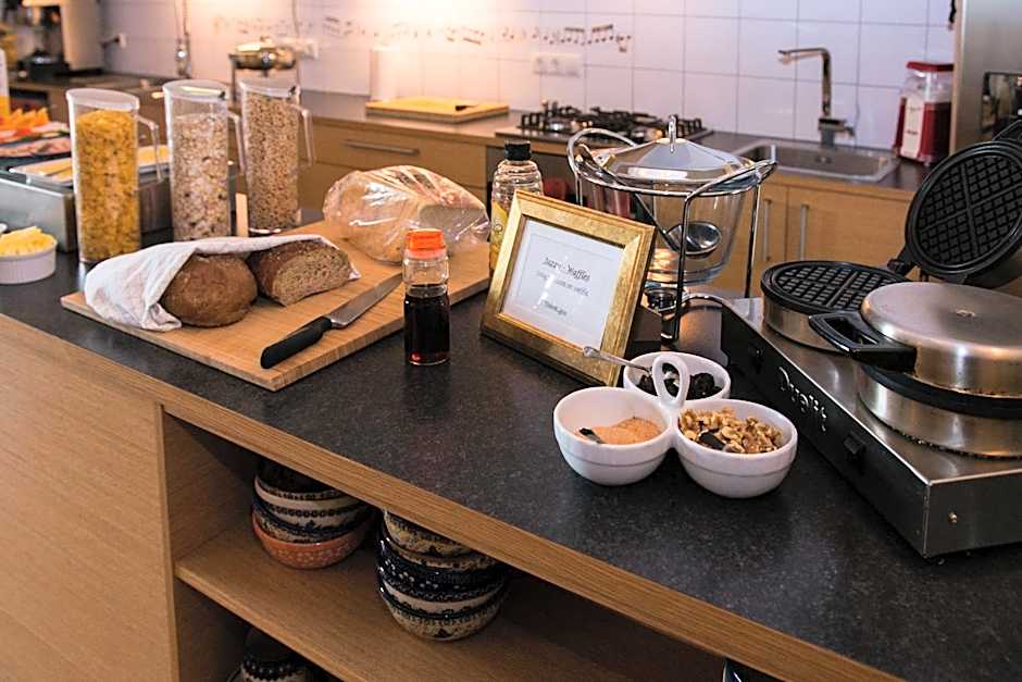 Hotel Jazz - By Keflavik Airport - Reykjavik - Iceland