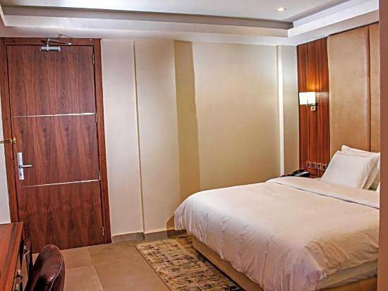 Joshesther Olive Hotel