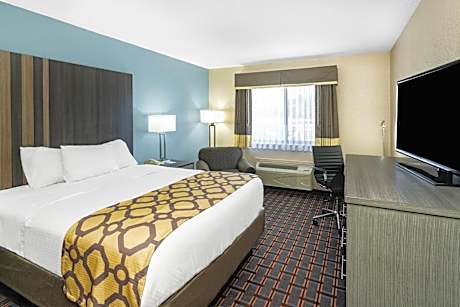 Queen Room - Disability Access - Non-Smoking