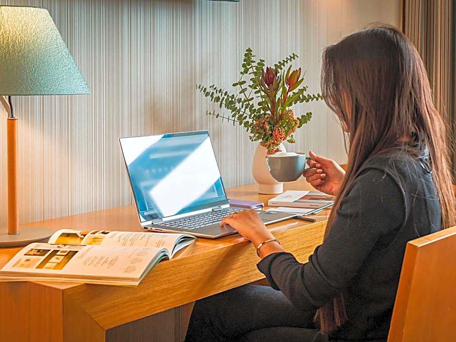 Mercure Lisboa Almada