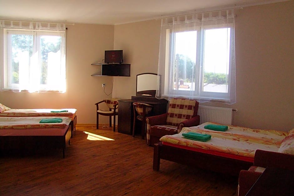 Willa Białe Piaski Pokoje i Noclegi Białogóra