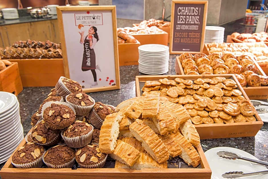 Ibis Oran Les Falaises