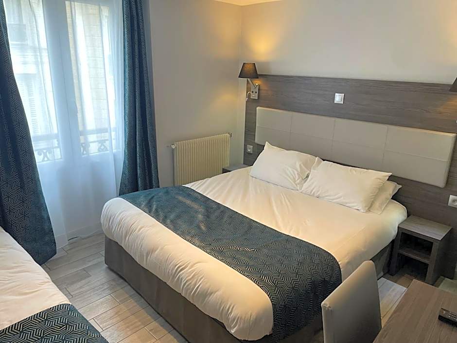 Mary's Hotel Republique