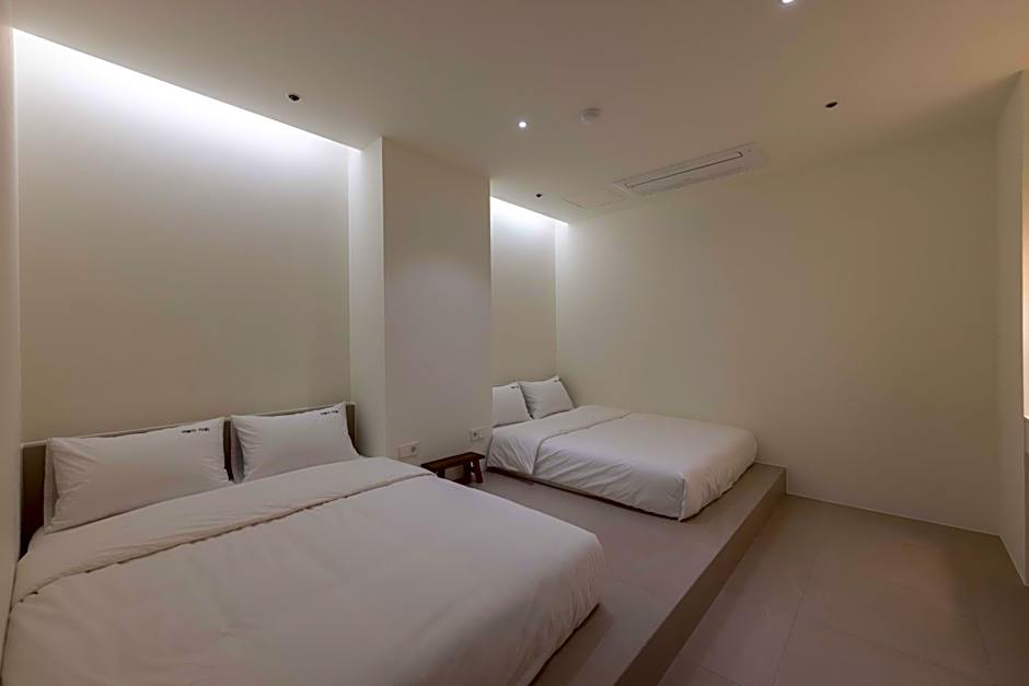 Meomulda Ga Gwangan Poolvilla