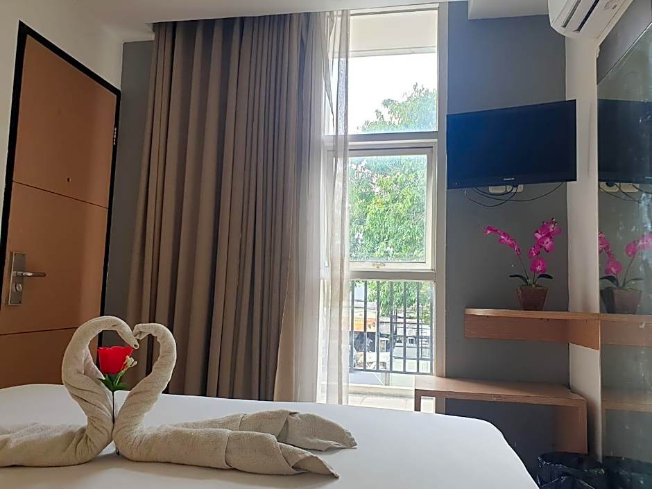 EXPANDER HOTEL Semarang (Formerly CityOne)